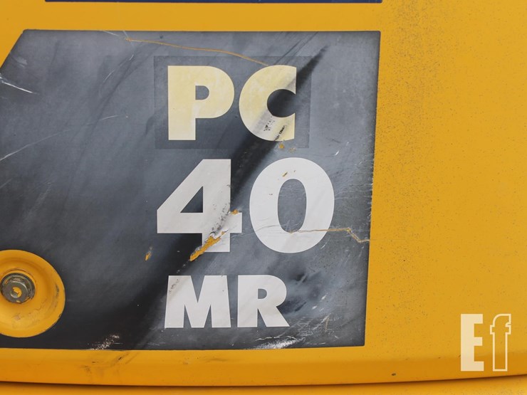 komatsu-pc40mr-2-image-25