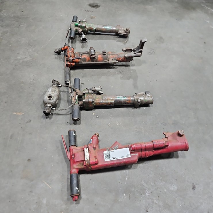 (4) PNUEMATIC BREAKER HAMMERS