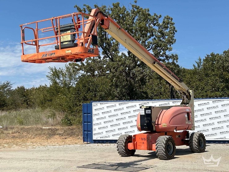 2008-jlg-800aj-image-1