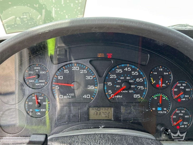 2006-international-durastar-4300-image-14