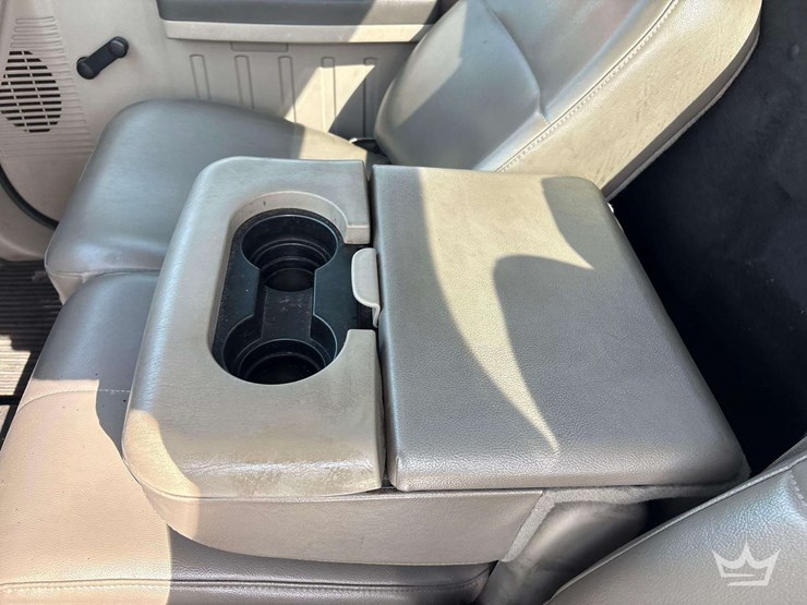 2008-ford-f250-image-18