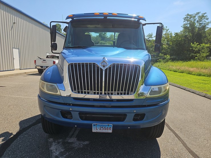 2007-international-8500-s/a-tractor-image-8