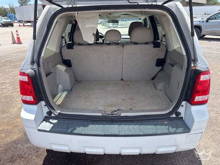 2008-ford-escape-image-22