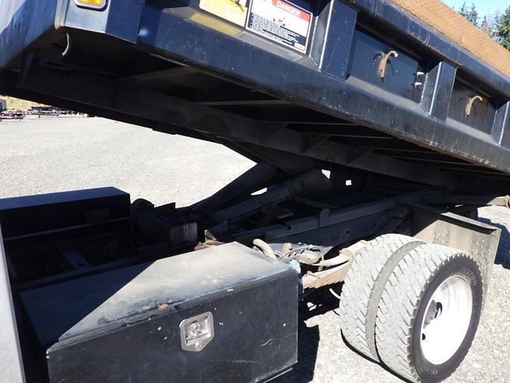 2014-ford-f550-image-13