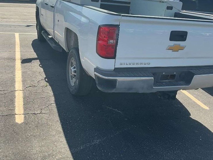 2019-chevrolet-silverado-2500-image-10