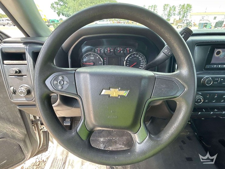 2015-chevrolet-silverado-1500-image-13