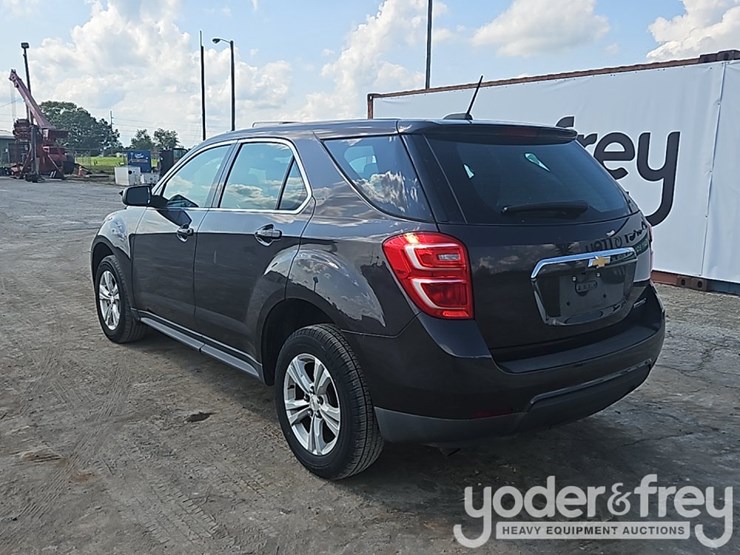 2016-chevrolet-equinox-image-4