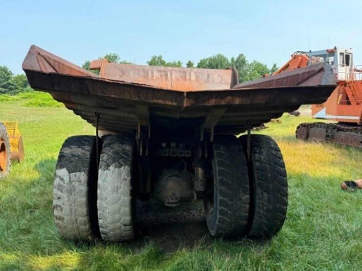 komatsu-330m-image-5
