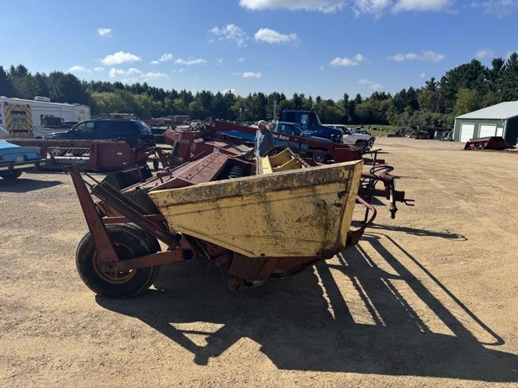 new-holland-479-image-3