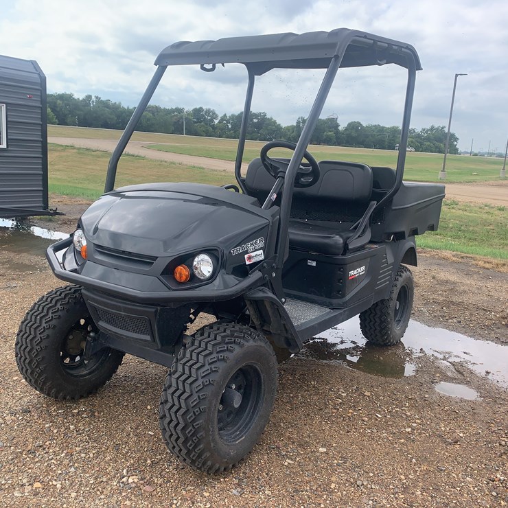 Tracker OX 400 UTV