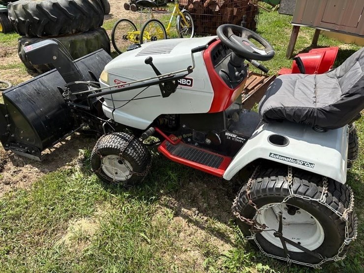 ford-tractor-image-1