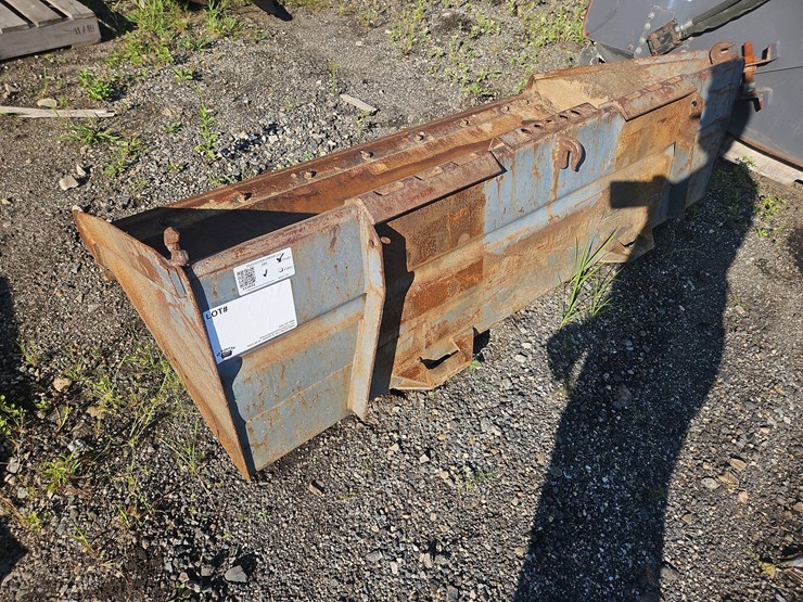72"-gp-bucket-with-boce-image-4