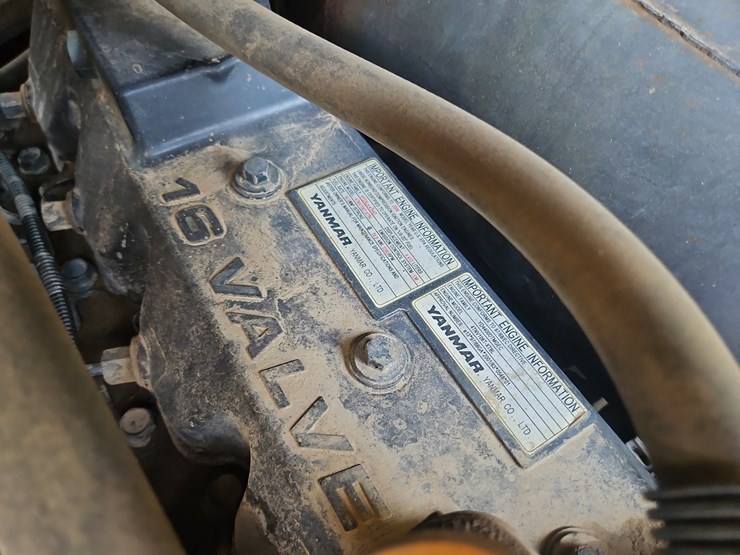 2006-gehl-ctl80-image-16