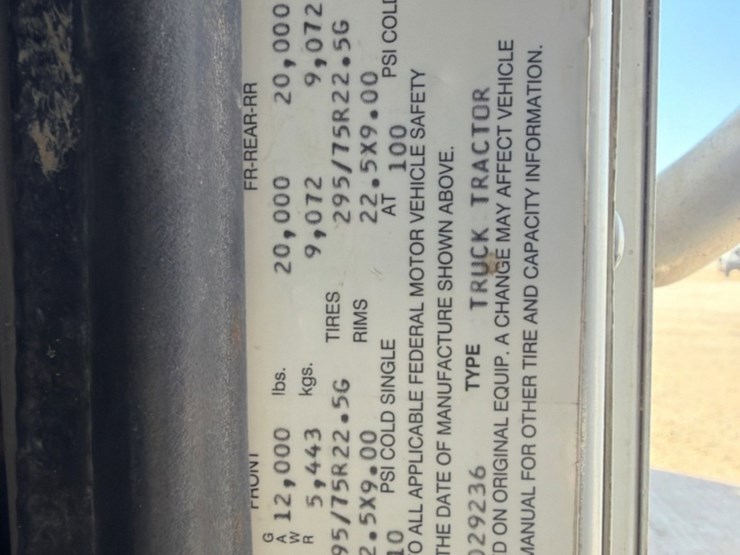1999-international-9200-image-12