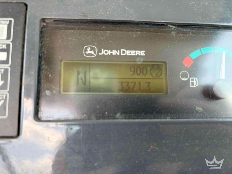 2020-deere-310l-image-6