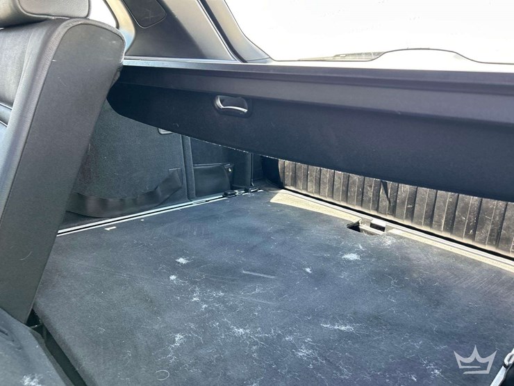 2011-bmw-x5-image-22
