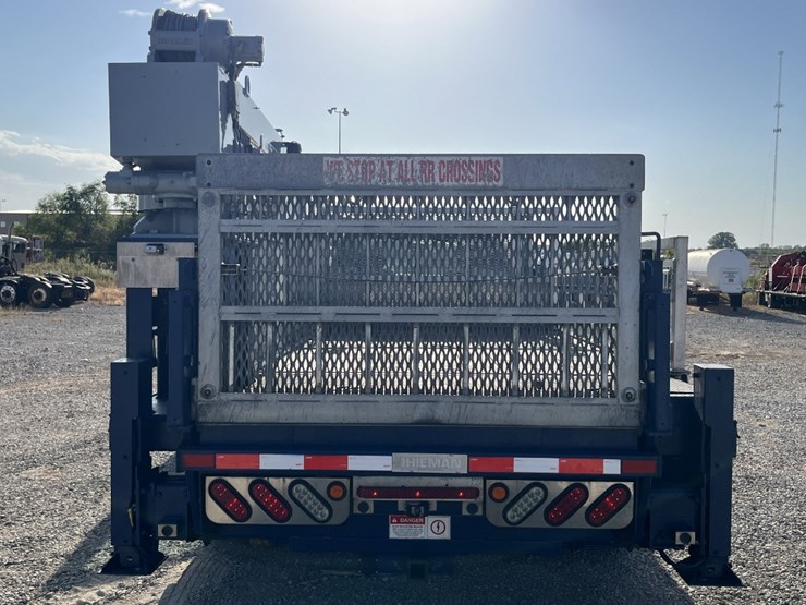 2015-ford-f550-image-6