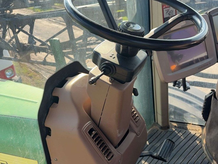 2005-john-deere-4920-image-25