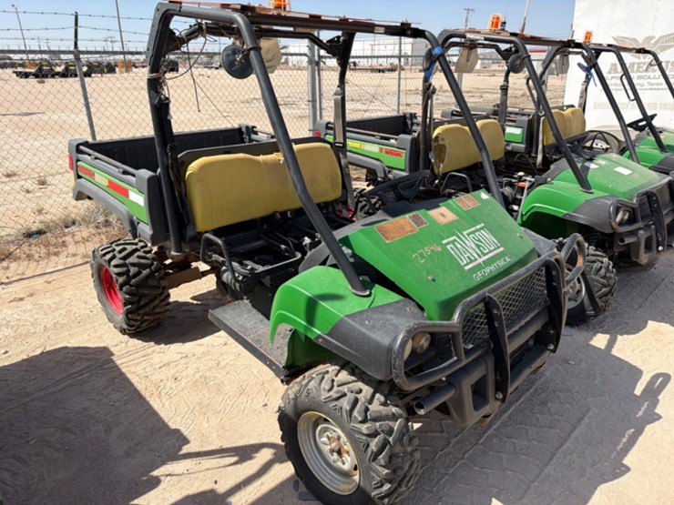 john-deere-gator-image-2
