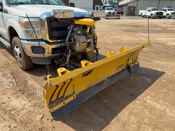 2016-ford-f350-xl-image-8