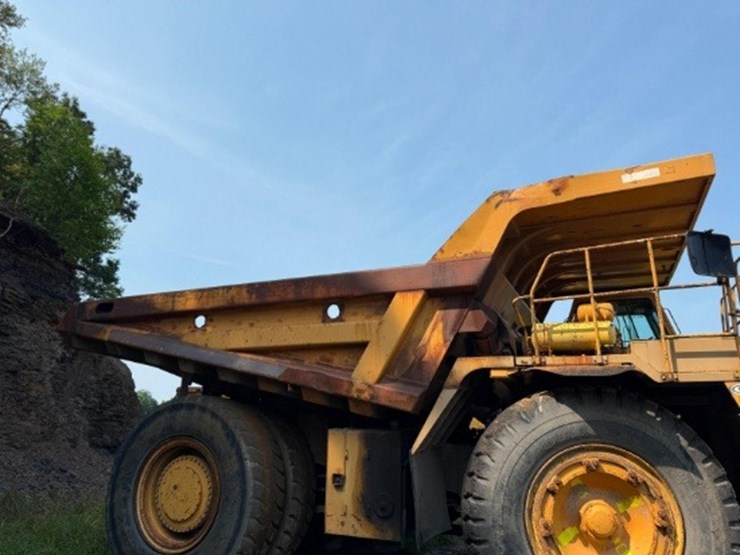 komatsu-330m-image-7