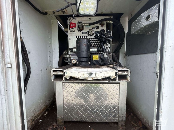 2018-ford-f350-image-12