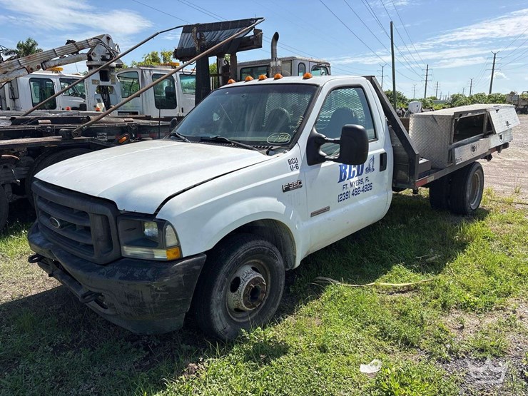 2003-ford-f350-image-1