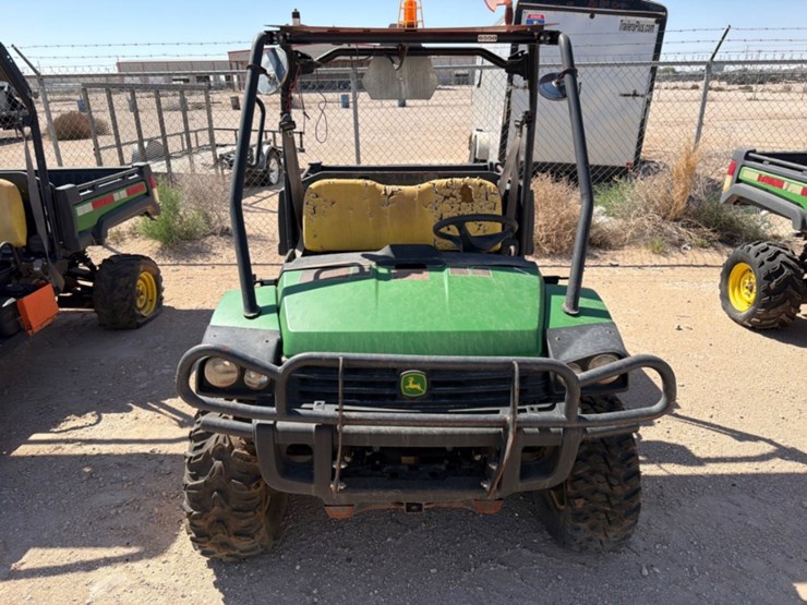 john-deere-gator-image-2