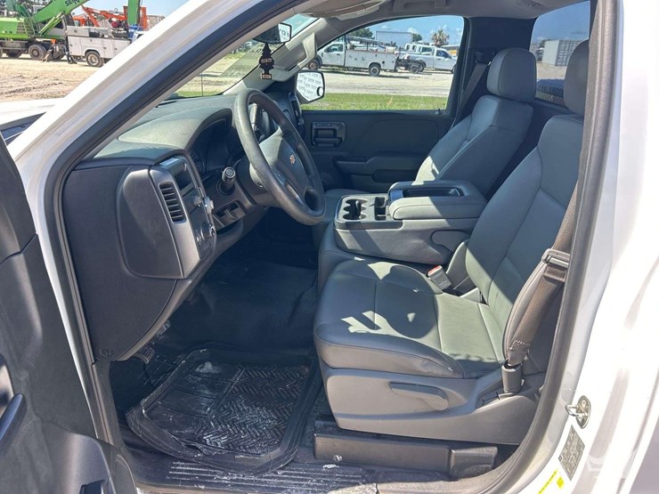 2016-chevrolet-silverado-1500-image-16