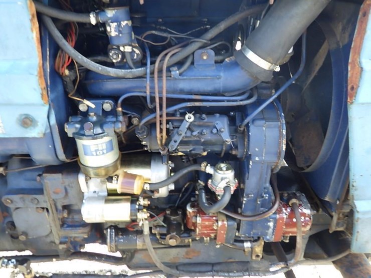 vtb-u-445-tractor-image-15