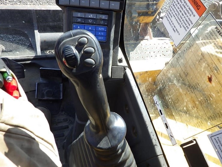komatsu-pc88mr-10-image-45