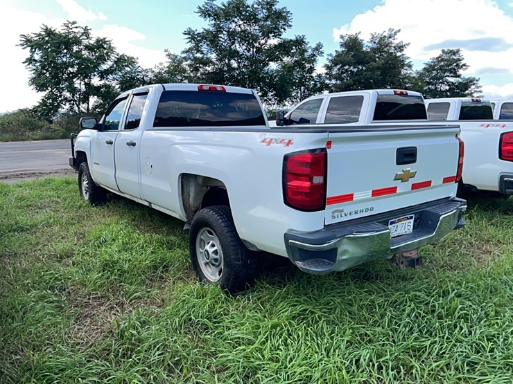 2016-chevrolet-2500hd-image-4