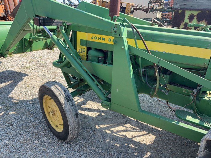 1956-john-deere-420-image-13