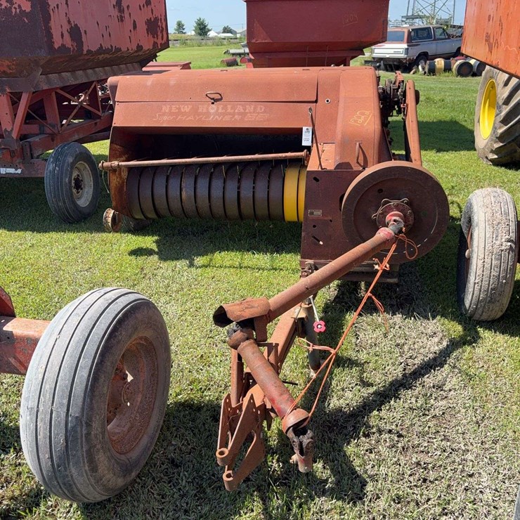 NEW HOLLAND 68
