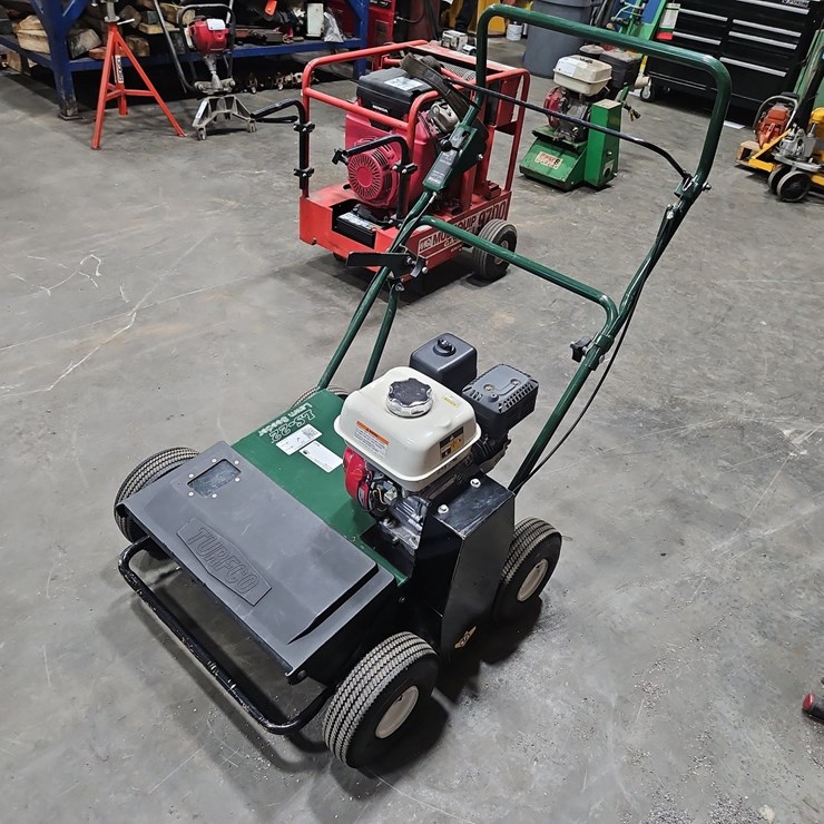TURFCO LS-22 LAWN SEEDER