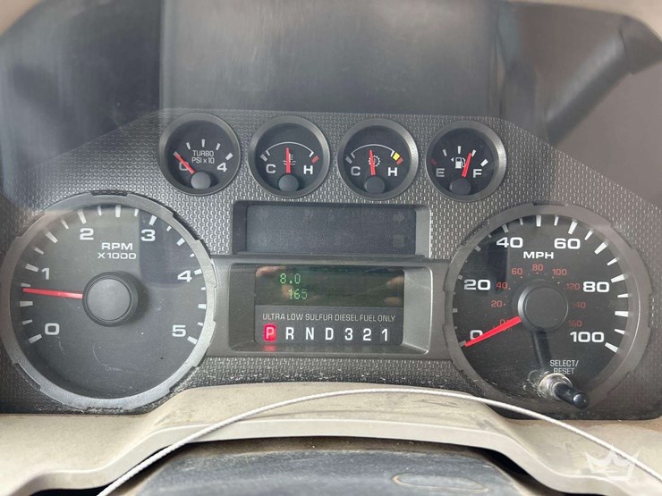 2008-ford-f550-image-13