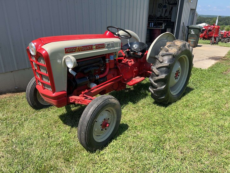 1961-ford-871-image-1