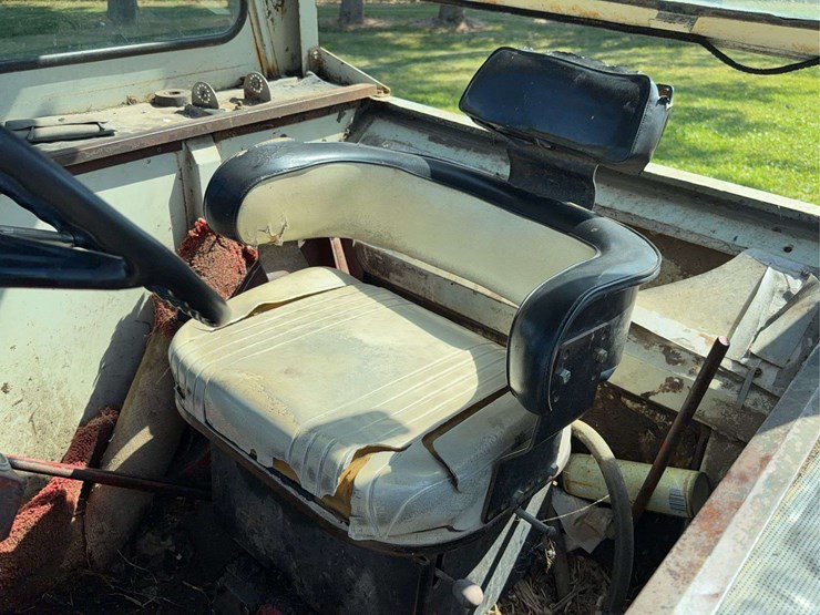 farmall-856-diesel-image-62