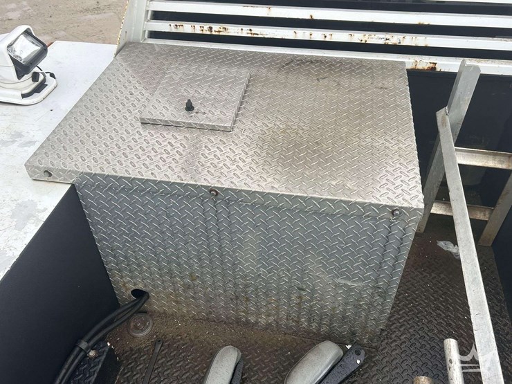 2018-ford-f350-image-19
