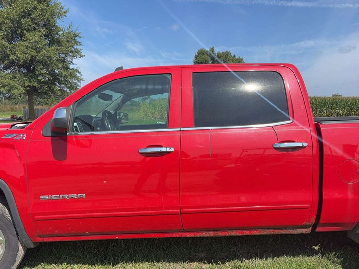 2014-gmc-sierra-1500-image-4
