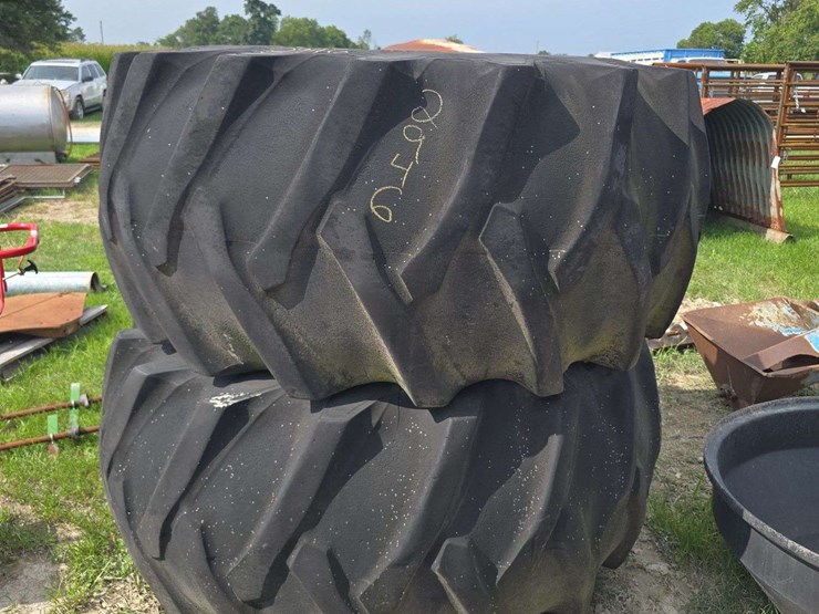 john-deere-8-image-1