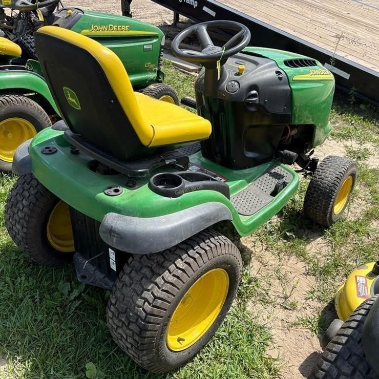 JOHN DEERE L120
