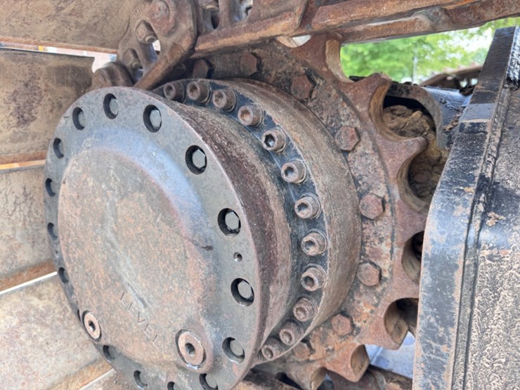 2021-caterpillar-320gc-image-5