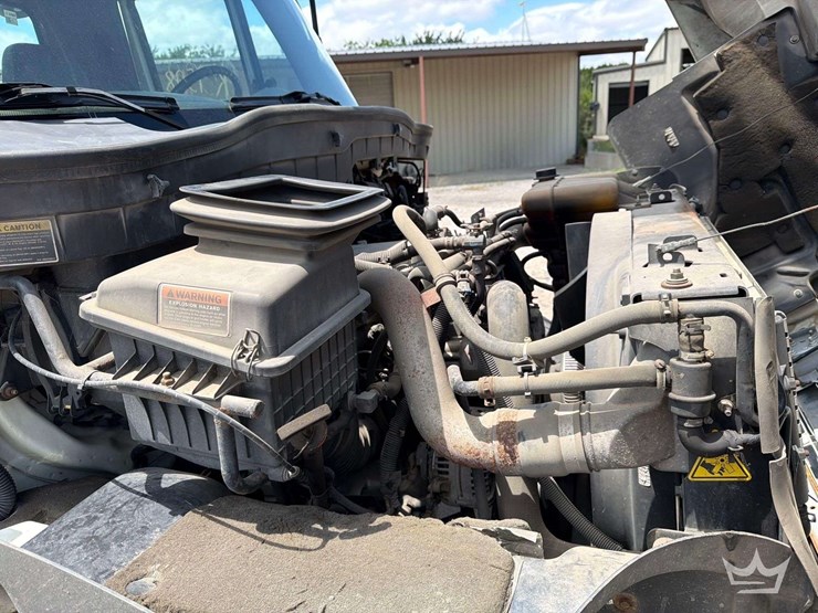 2014-international-durastar-4300-image-17