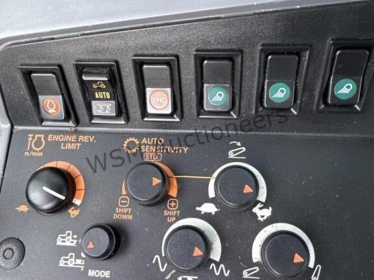 kubota-m110gx-image-38