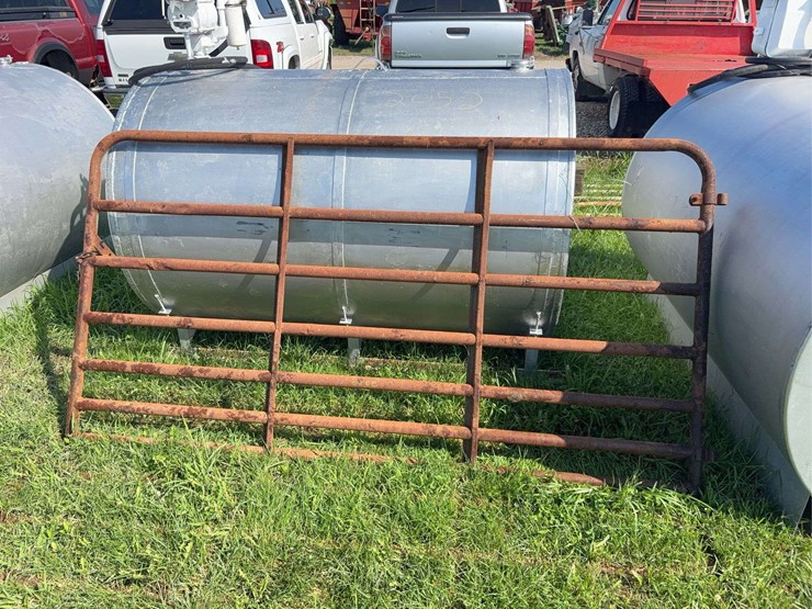8ft-gate-image-1
