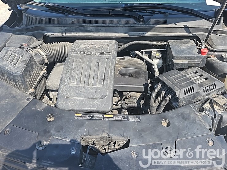 2016-chevrolet-equinox-image-41