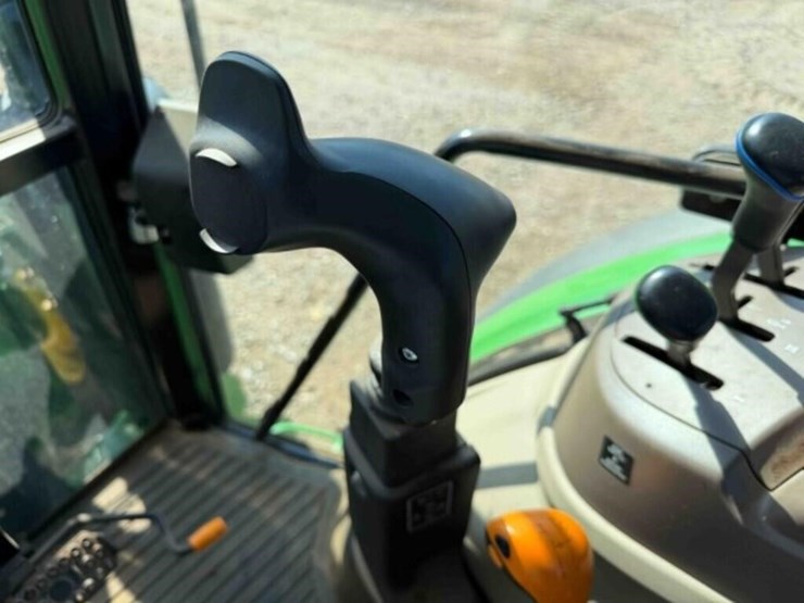 john-deere-5100e-image-28