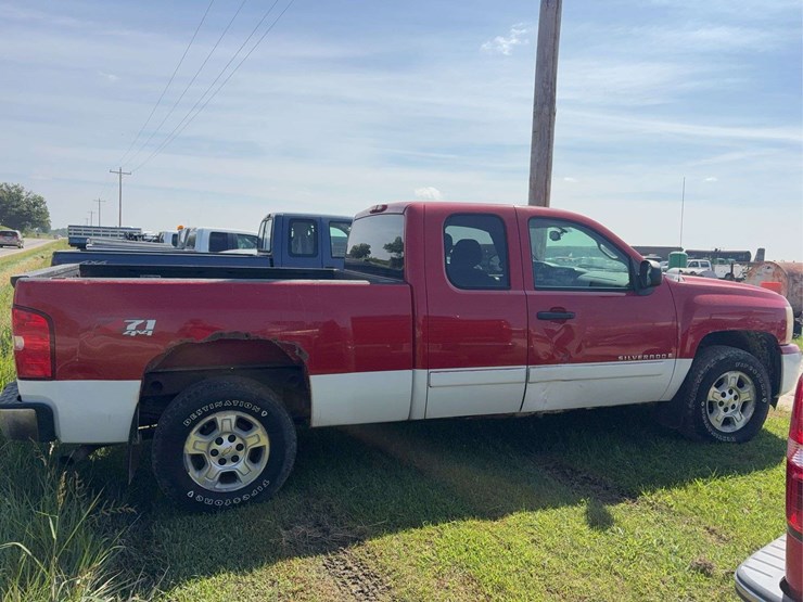 2008-chevrolet-silverado-1500-image-8