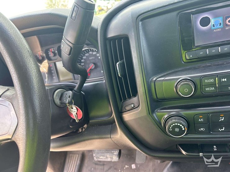 2015-chevrolet-silverado-1500-image-15